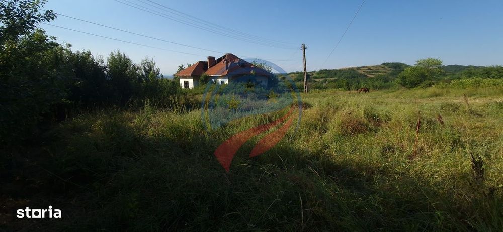 Teren  8 227 mp + Casa demolabila de vanzare in Filiasi -  Fratostita