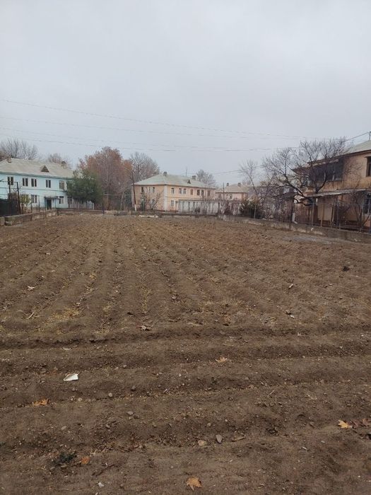 8 сотих ер сотилади Киргилида