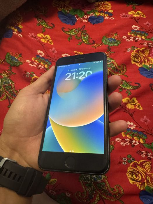 Iphone 8 plus 64Gb обмен на apple watch