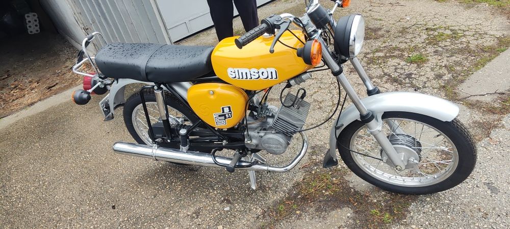 Мотоциклет Simson S 51