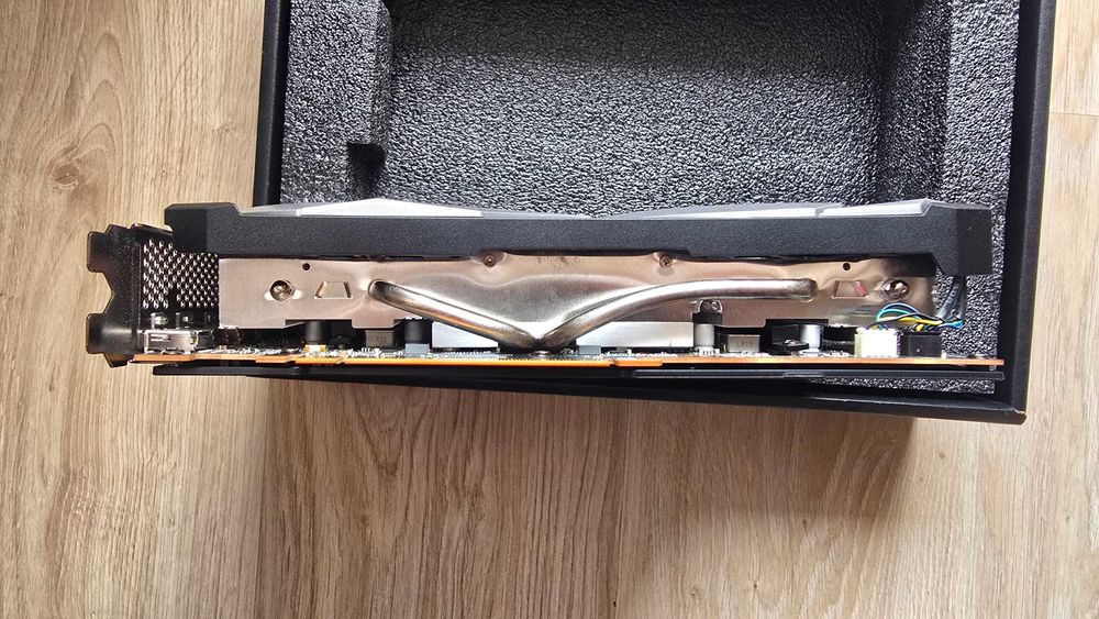 Видео Карта Radeon RX 6700 XT 12GB Mech 2x