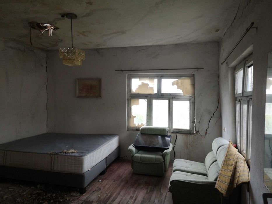 Продава се Къща в Свиленград - 100 кв.м за 165 €/кв.м - Снимка #18