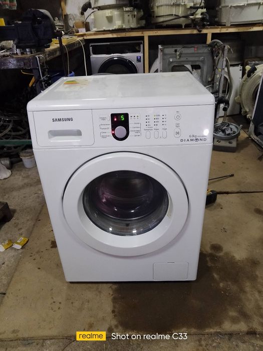 Samsung Diamond 6 kg aybi yoq zoʻr ishlidi 2 oy garyantyasi bor