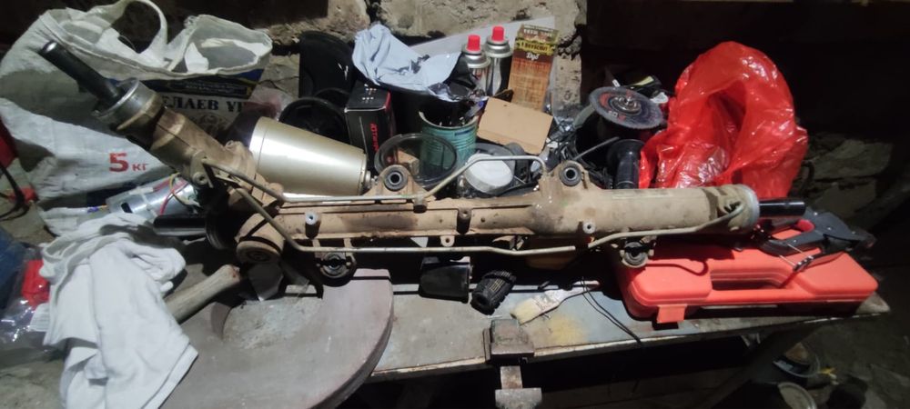 Продам рулевую рейку