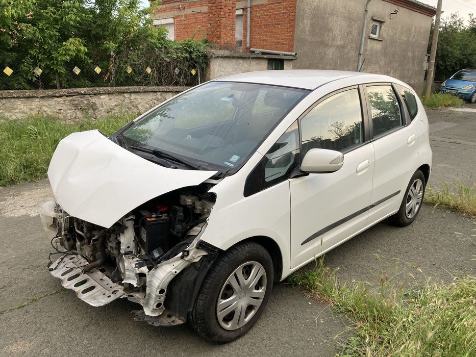 Honda Jazz Хонда Джаз 1.4 бензин
