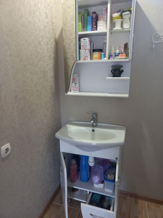Продам мебель для ванной