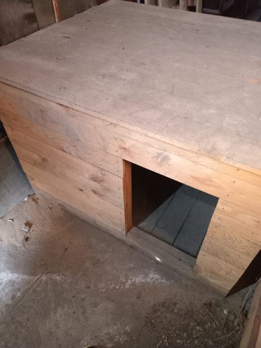 Будка для большой собаки