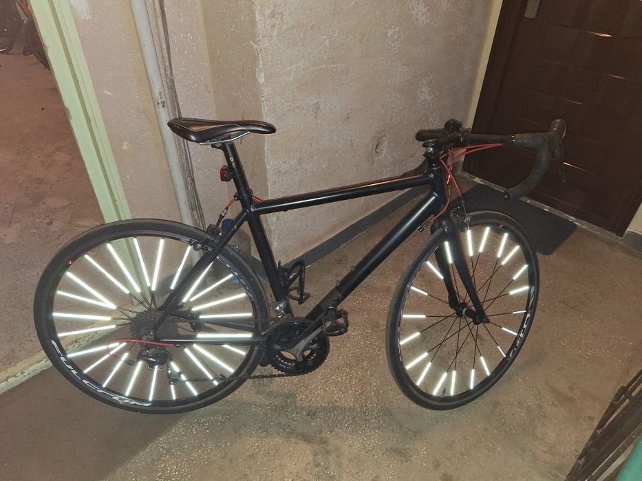 Cursiera in stare forte buna.