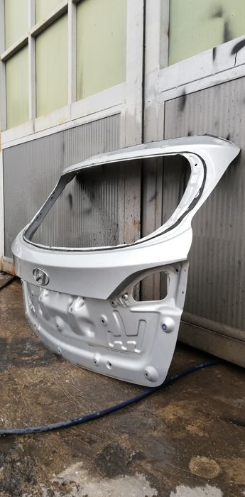 Багажна врата/багажник Hyundai i20