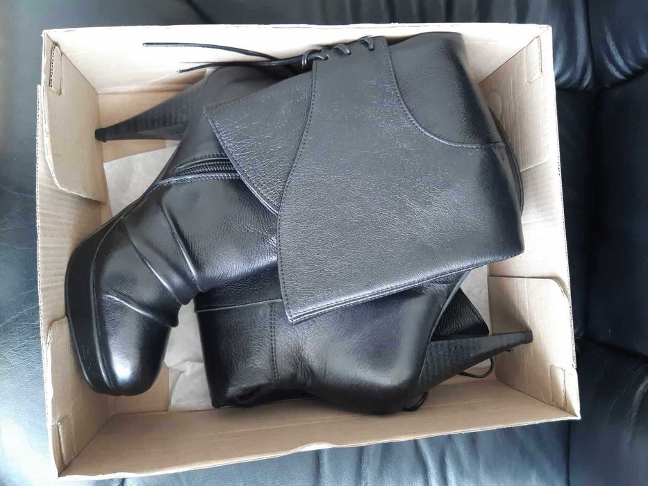 Ботуши от естествена кожа