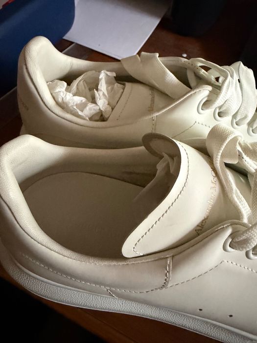 Alexander McQueen крассовки