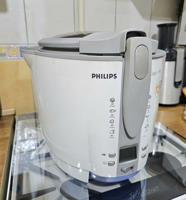 Фритюрница Philips Clean Air HD6180