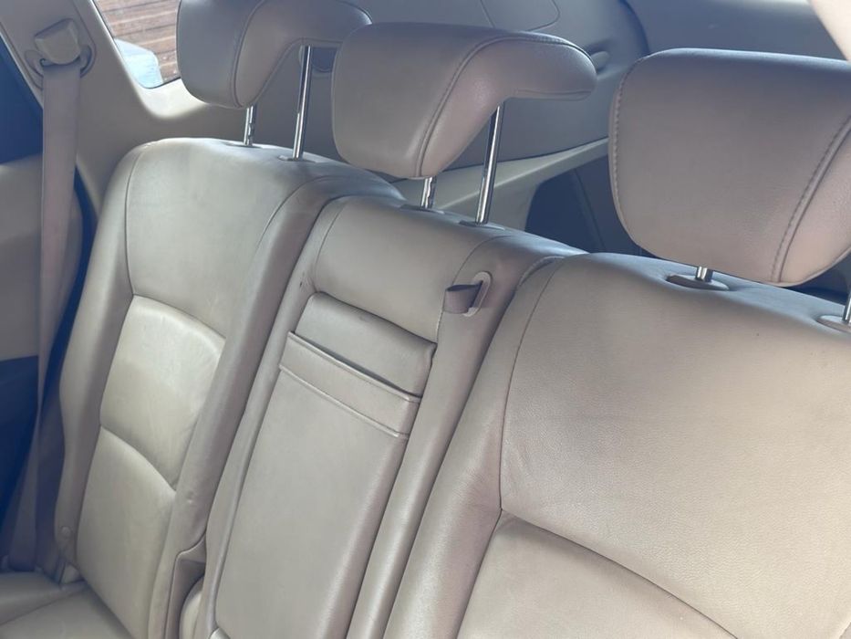 Продам машину Субару Требэка