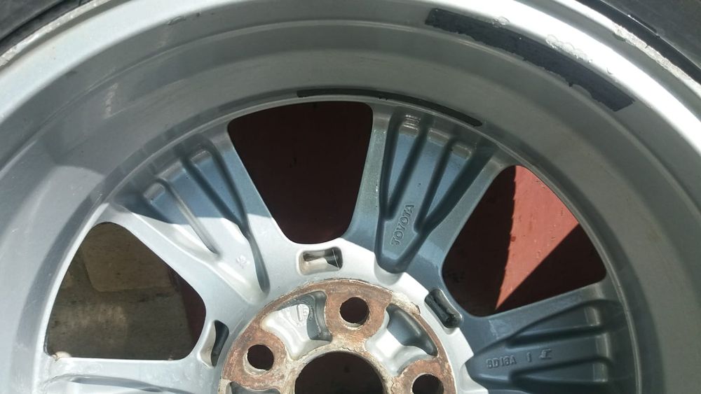 Диски R17  на LEXUS