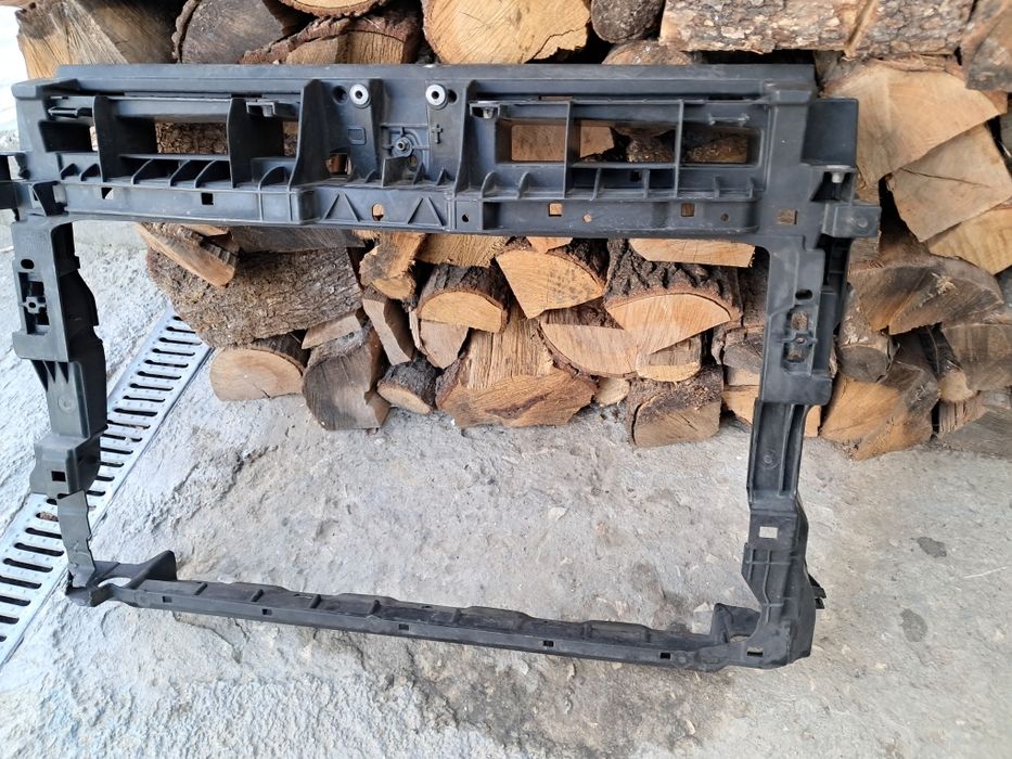 Предна Основа очиларка Seat Tarraco