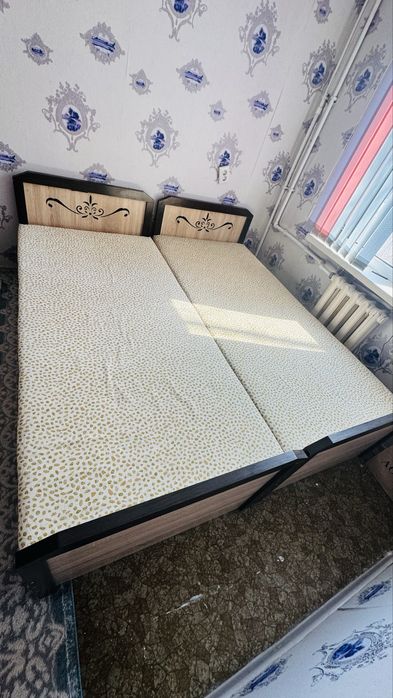 Срочно продам 2 шт кровати