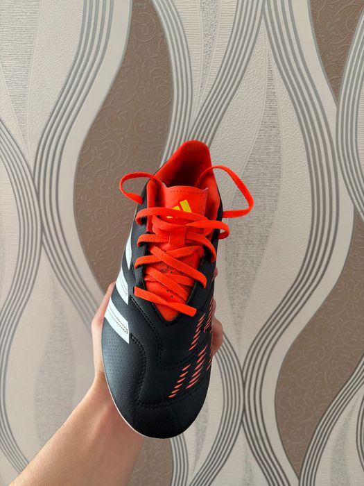 ghete de fotbal adidas predator,marimea 40 2/3