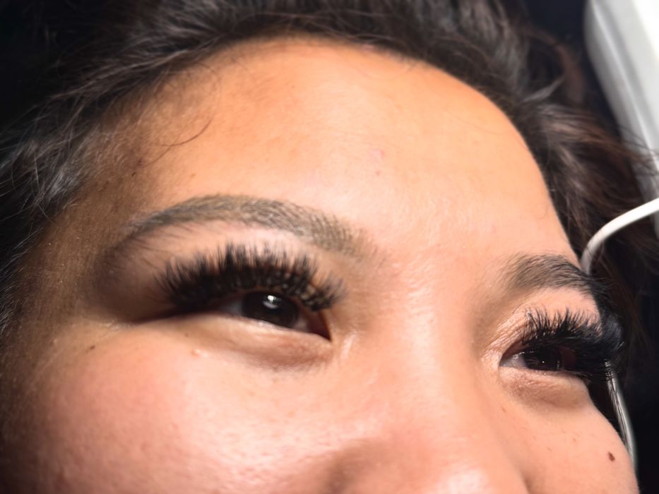 Наращиевание ресници