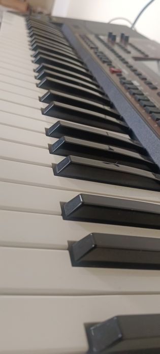 KORG Pa 700 original.
