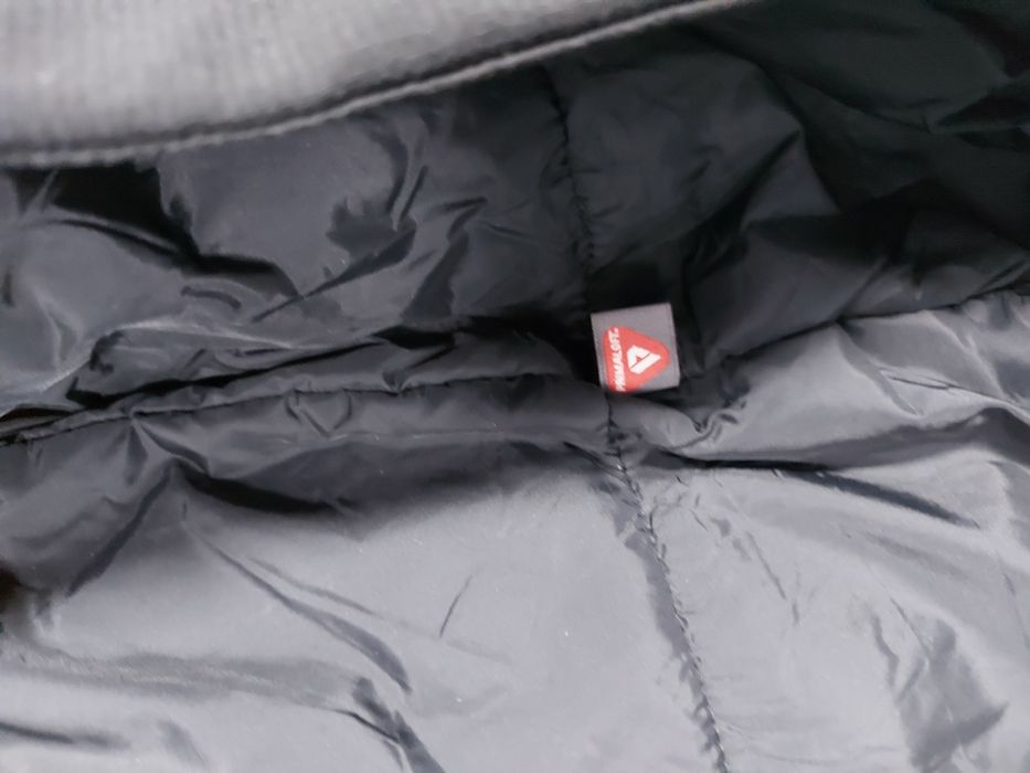 The north face яке L размер primaloft