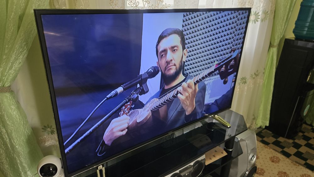 Artel smart 43 sotiladi