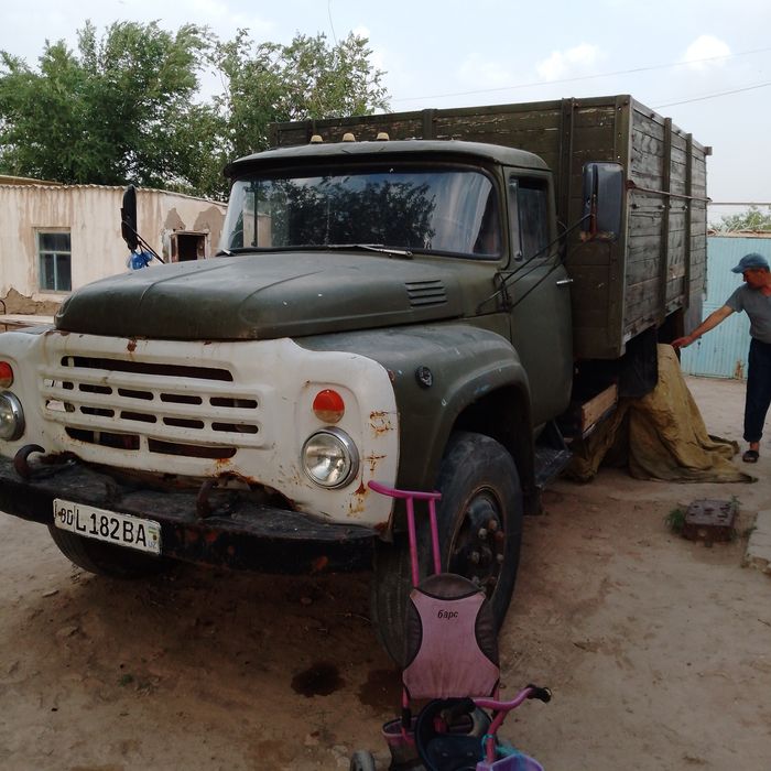 ЗИЛ сотилади минишга тайор балонлар янги матор килинган 7та 90талик