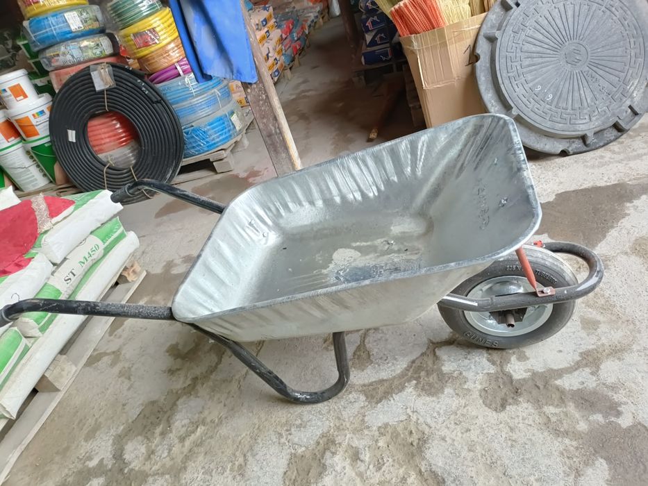 Продам тачку новую