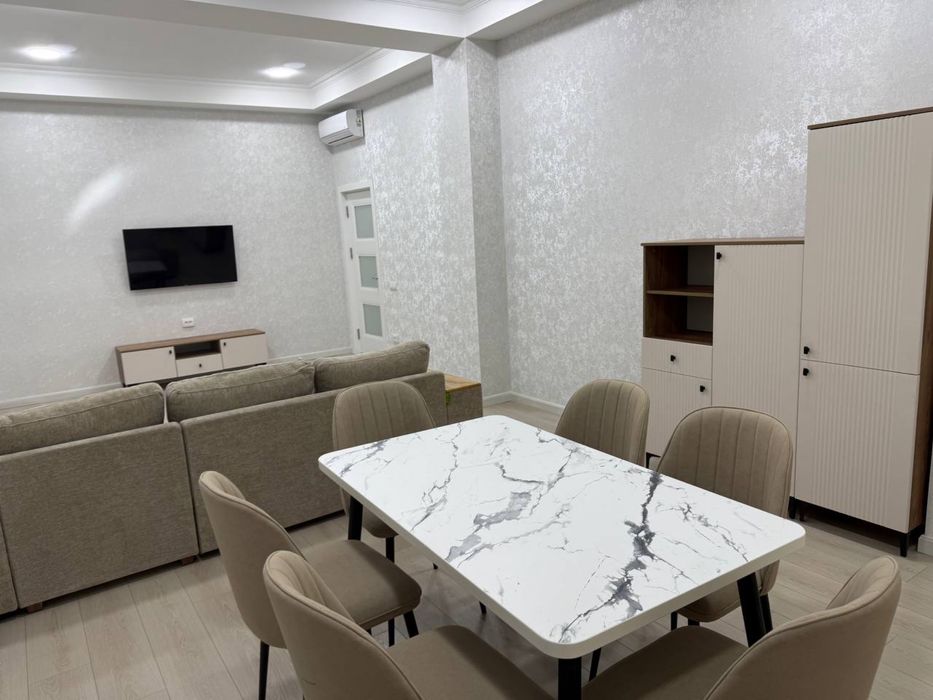 Сдается в аренду 3-х комнатная каартира в центре