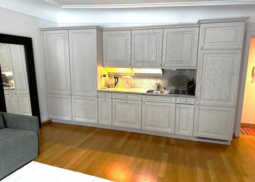 Дава се под наем Двустаен апартамент в София, Център - 65 кв.м за 402.9 € - Снимка #1