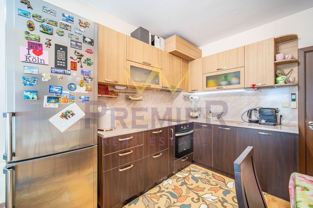 Дава се под наем Тристаен апартамент в Варна, Левски - 70 кв.м за 670 € - Снимка #2