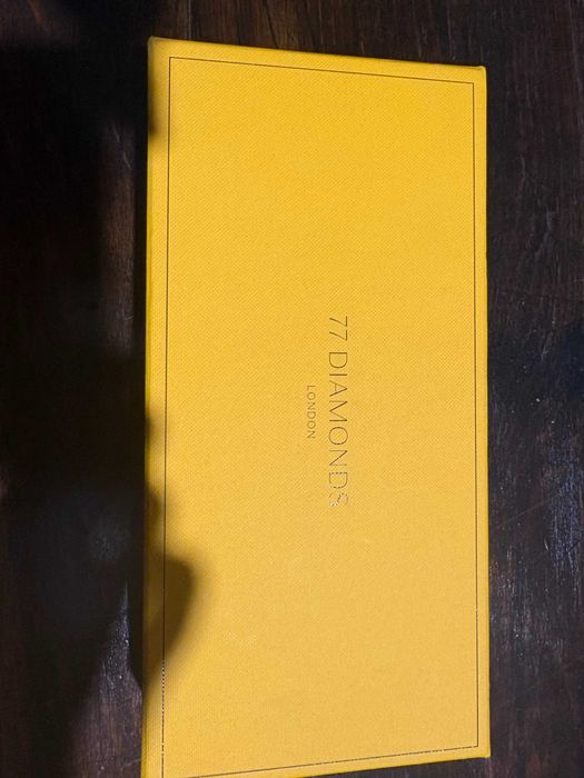 Пръстен с диамант от бяло злато