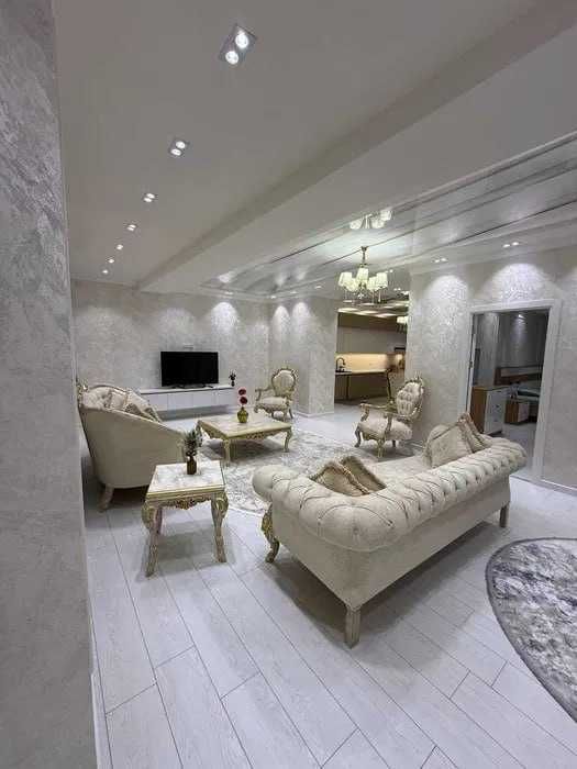 СДАЕТСЯ 4-ком Квартира ЕВРО-РЕМОНТ !!! ID10