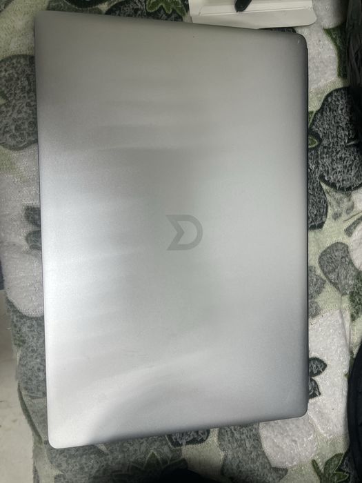 Офисный ноутбук