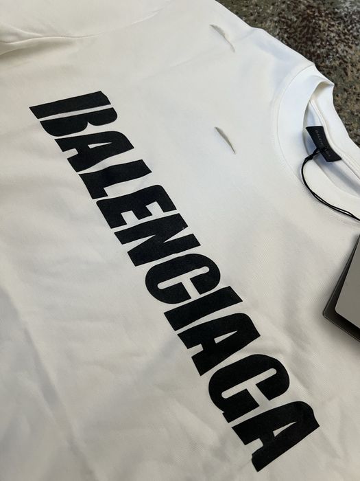 Tricou Balenciaga