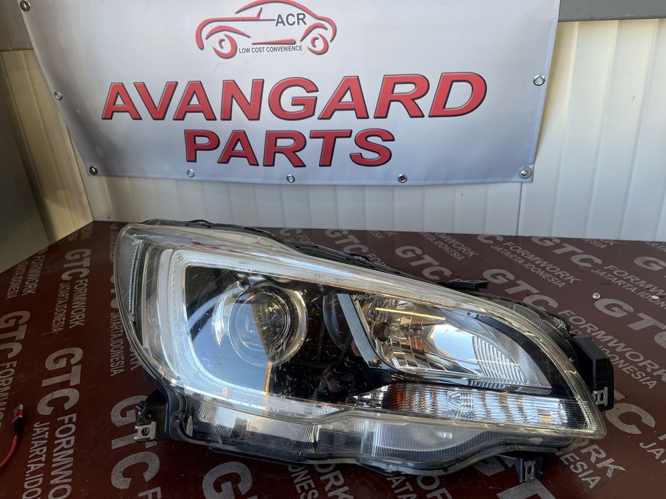 Фар Subaru Legacy Outback 2018- 2бр