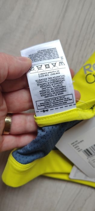 Bustiera Reebok originala, noua cu eticheta