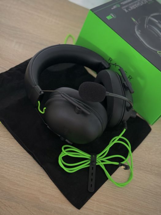 Casti Razer BlackShark v2 x