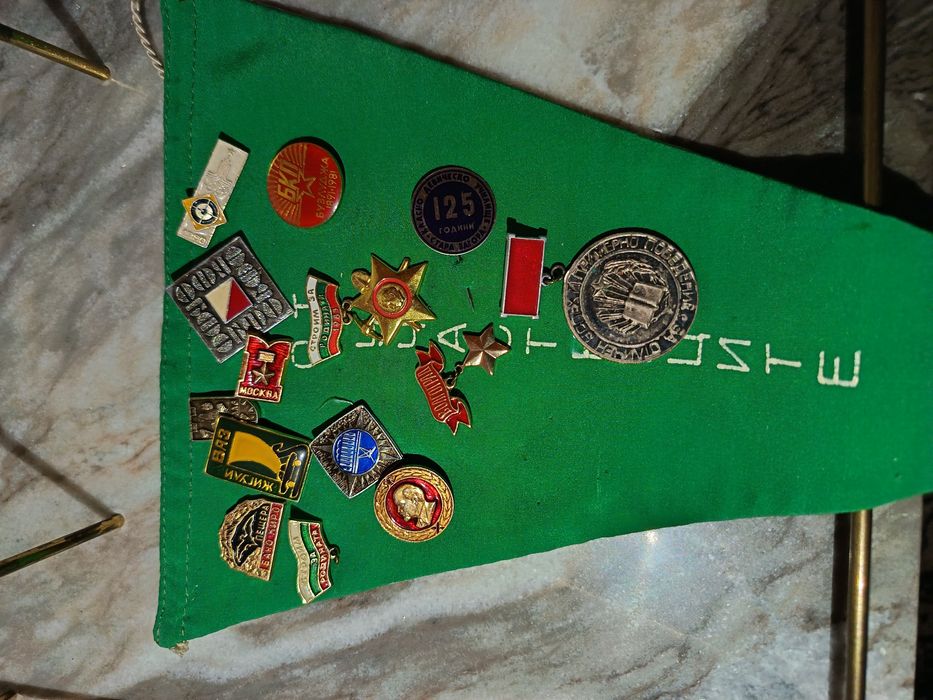 Ретро значки и медали