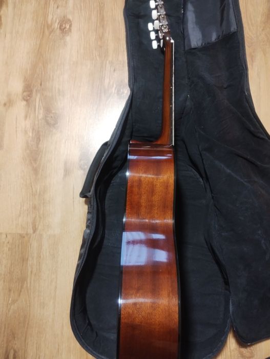 Класическа китара "Aria"(Japan)