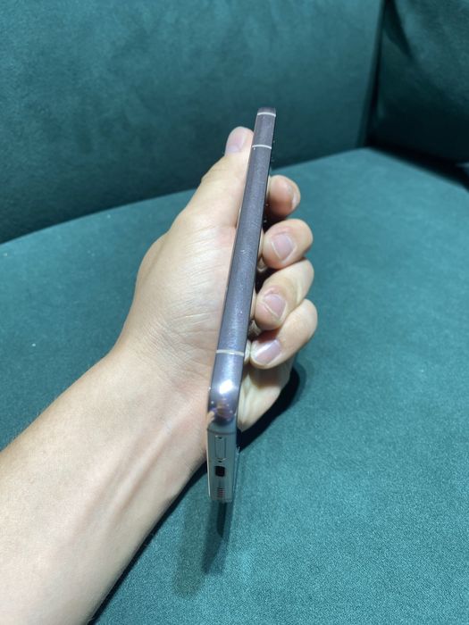 Samsung S22 Идеал