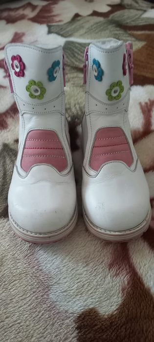 Сапоги для девочки.