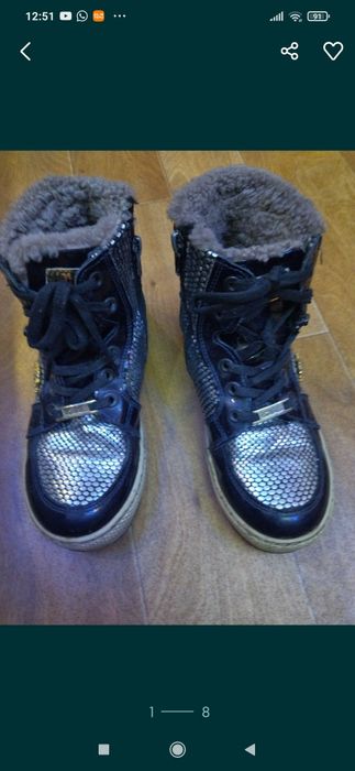 Продам обувь на девочку 7-8 лет