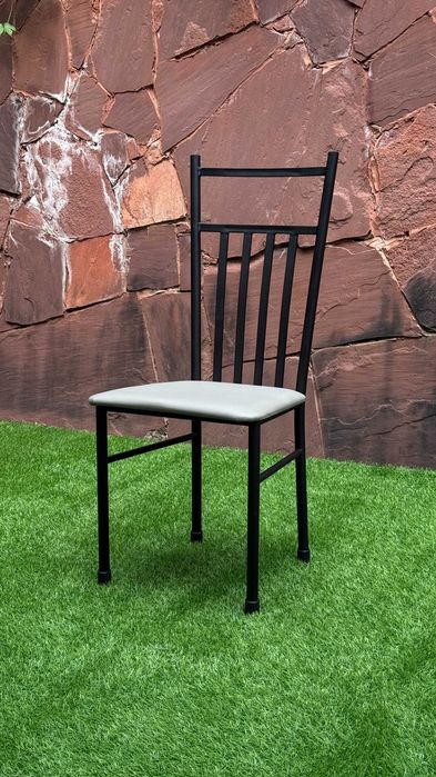 Продам новые стулья модель Эконом 150