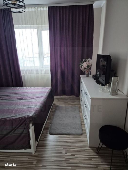 Apartament 3 camere 65 mp utili bucatarie inchisa pivnita Vasile Aaron