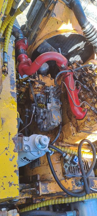 Продам минипогрузчик унц 060(мксм 800)