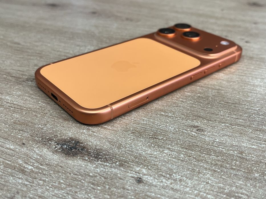 iPhone 17 Pro 256GB Перфектен Гаранция