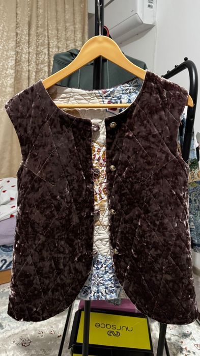 Продаю пальто, куртки обращайтесь