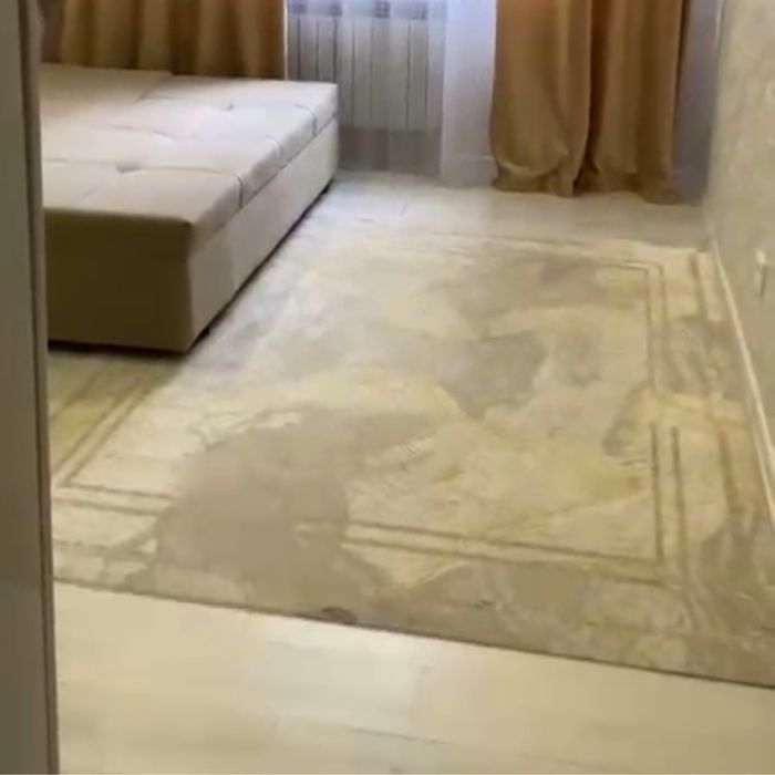 Срочна продаётся ковёр