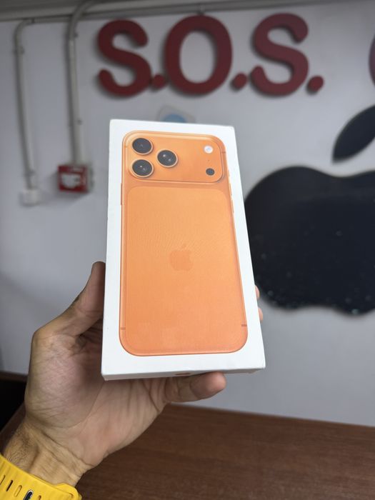 Vand Iphone 17 Pro Max 1 Tb Cosmic orange Nou