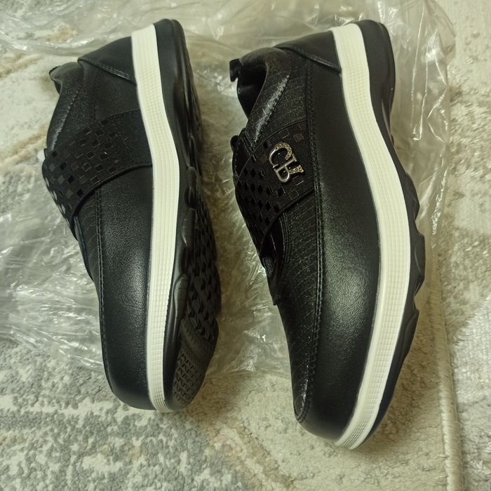 Женская крассовка